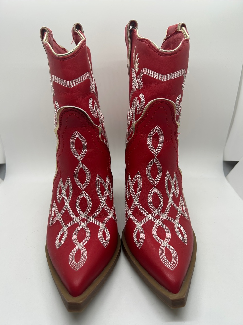 MIA Red Wendi Embroidered Western Ankle Boots **Size 6** 🌺🌺 - Picture 2 of 9